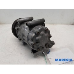 Renault - Clio - Air conditioning pump