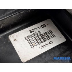 Renault - Clio - Hefmechniek Reservewiel