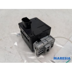 Renault - Captur - Electronic ignition key