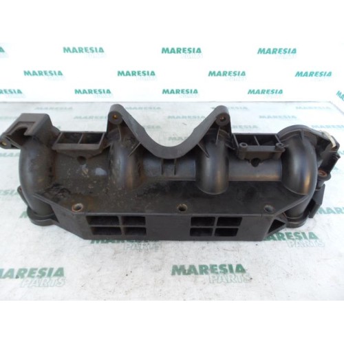 Renault - Master - Intake manifold