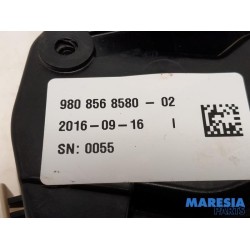 Peugeot - Expert - Minibus/van rear door lock mechanism