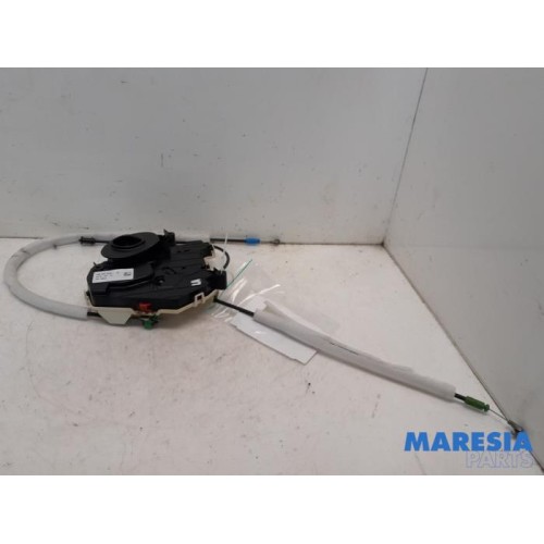 Peugeot - Expert - Minibus/van rear door lock mechanism