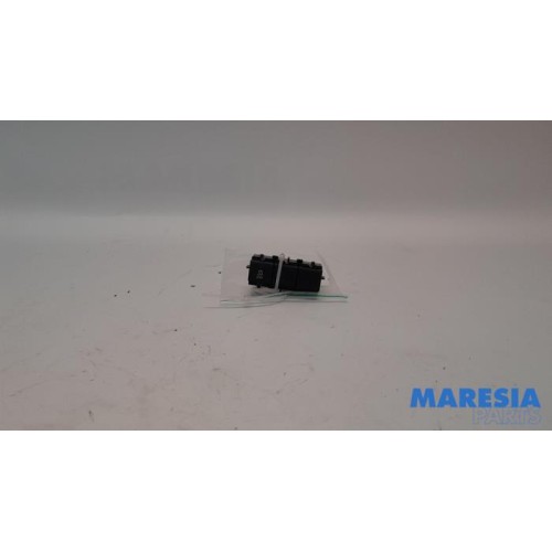 Peugeot - Expert - ESP switch