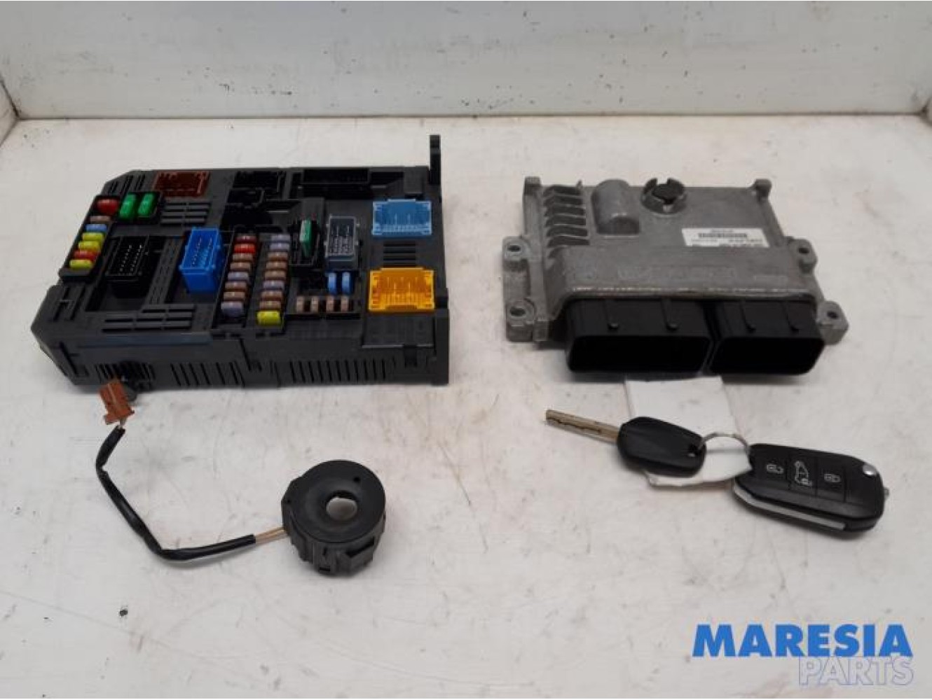 Peugeot - Expert - Engine management computer