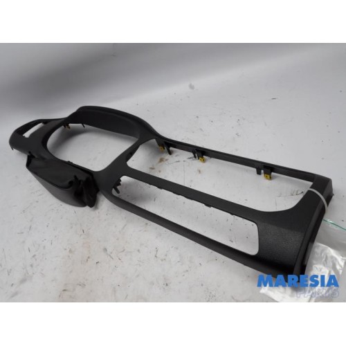 Peugeot - Expert - Dashboard decoration strip