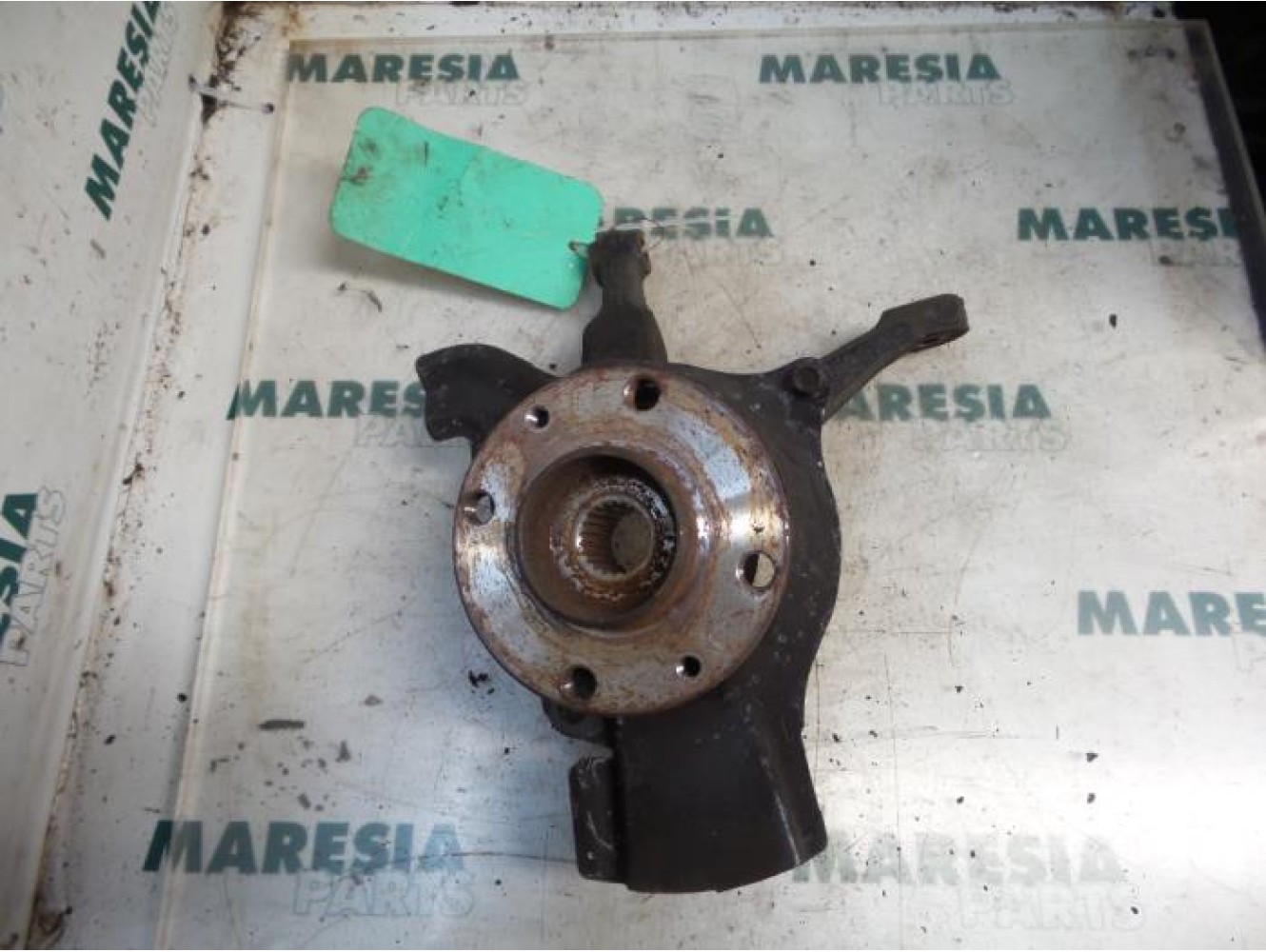 Fiat - Seicento - Knuckle, front left