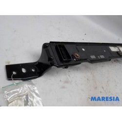 Peugeot - Expert - Radiator bar
