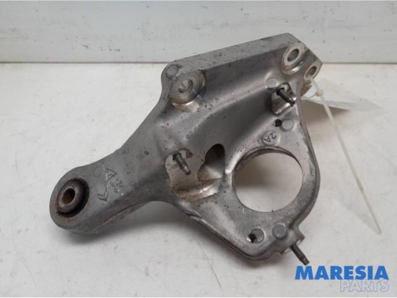 Peugeot - Expert - Engine mount
