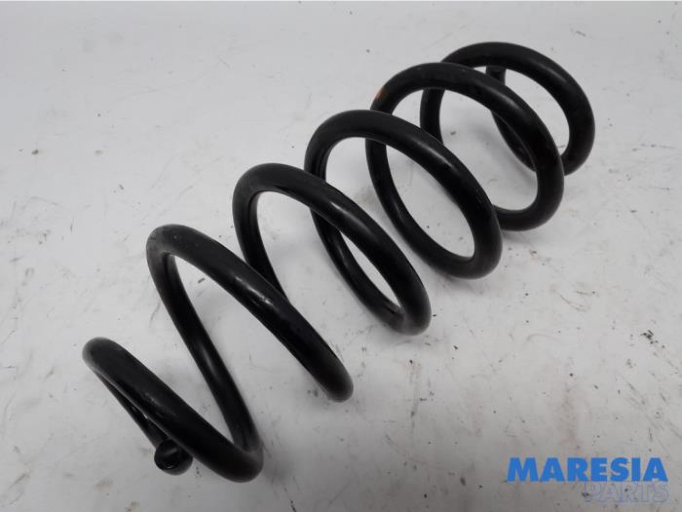 Renault - Captur - Rear coil spring