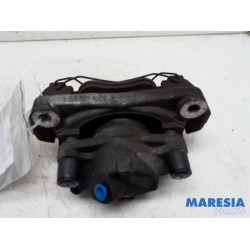 Renault - Captur - Front brake calliper, right