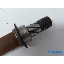 Renault - Captur - Front drive shaft, right