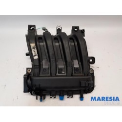 Renault - Twingo - Intake manifold