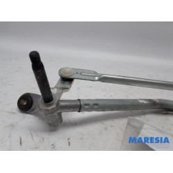 Renault - Captur - Wiper mechanism
