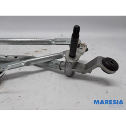 Renault - Captur - Wiper mechanism