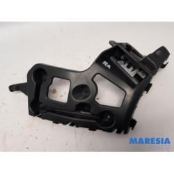 Renault - Captur - Rear bumper frame