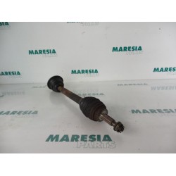 Renault - Megane Scenic - Aandrijfas links-voor