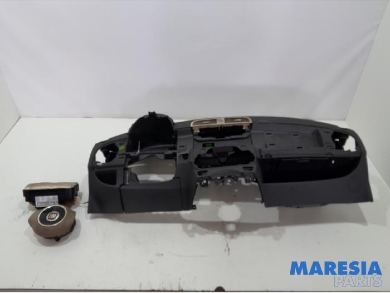 Fiat - 500 - Airbag set + dashboard