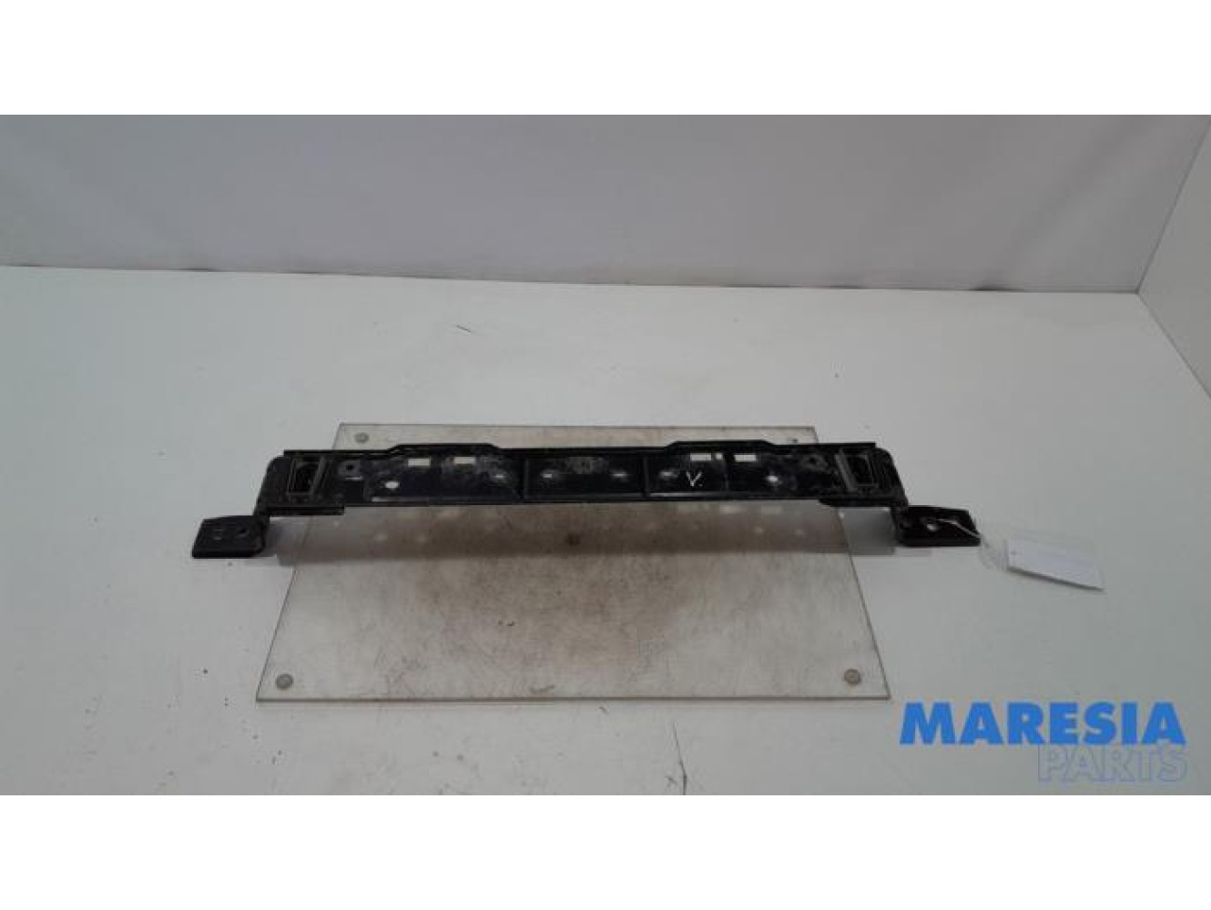 Peugeot - 308 - Radiator bar