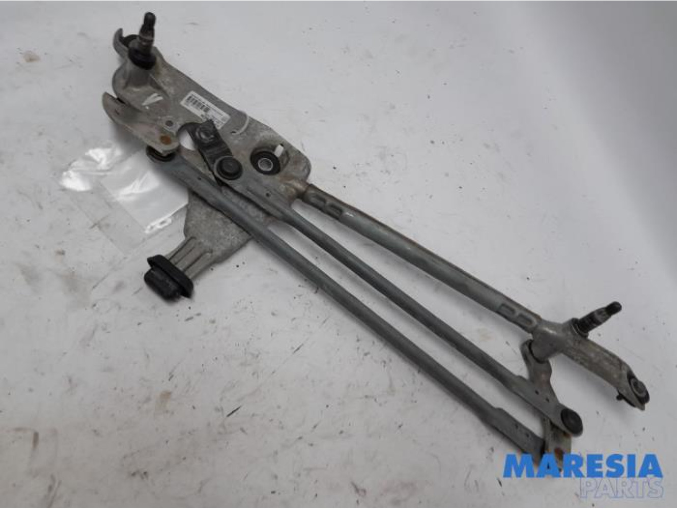 Peugeot - 308 - Wiper mechanism