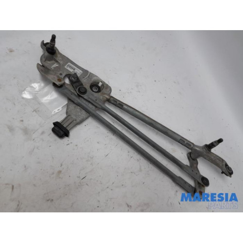 Peugeot - 308 - Wiper mechanism