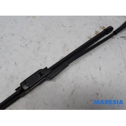Peugeot - 308 - Front wiper arm