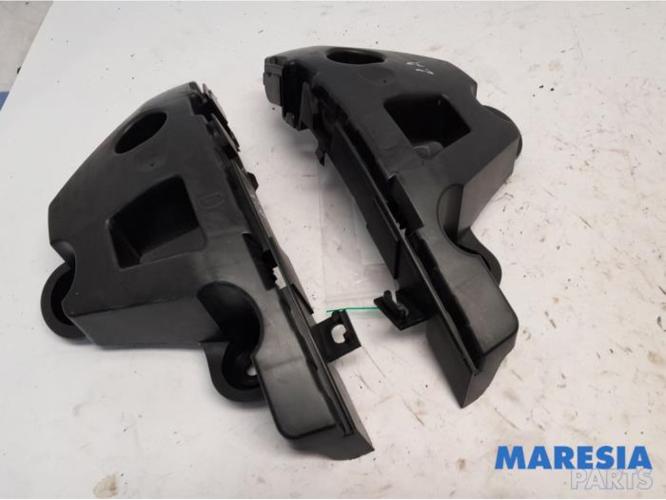 Peugeot - 308 - Rear bumper frame