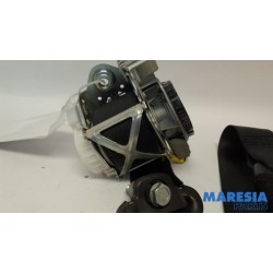Fiat - 500 - Front seatbelt, right