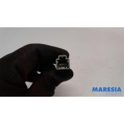 Fiat - 500 - Front seatbelt buckle, right