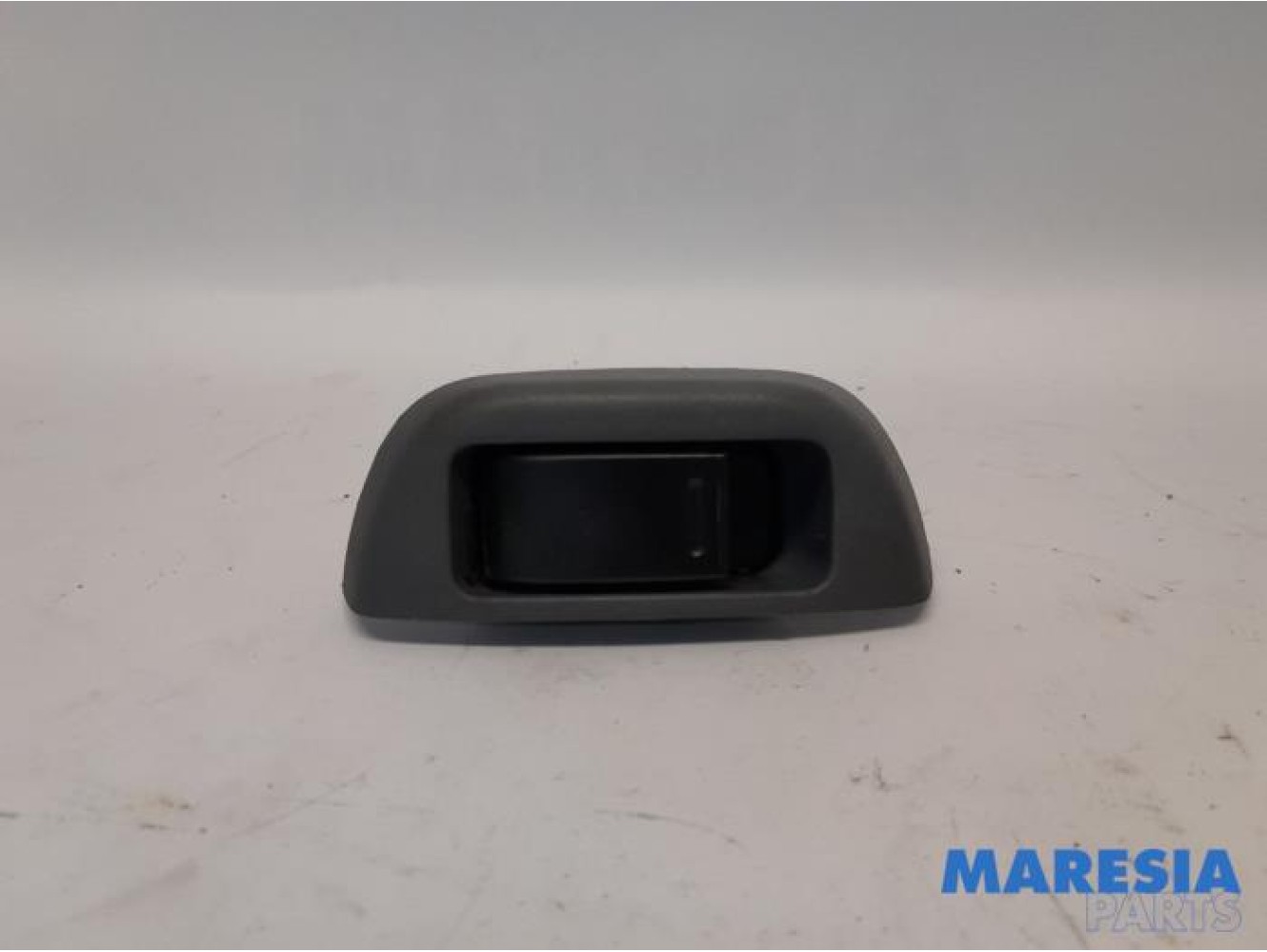Citroen - C1 - Multi-functional window switch