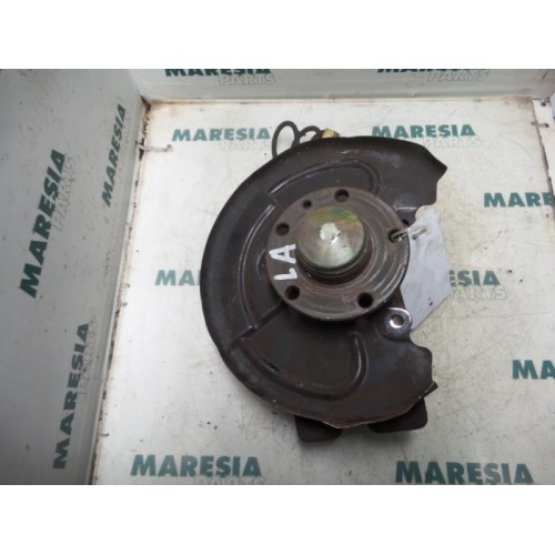 Alfa Romeo - Spider - Achsschenkel links hinten