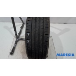Peugeot - 307 - Tyre