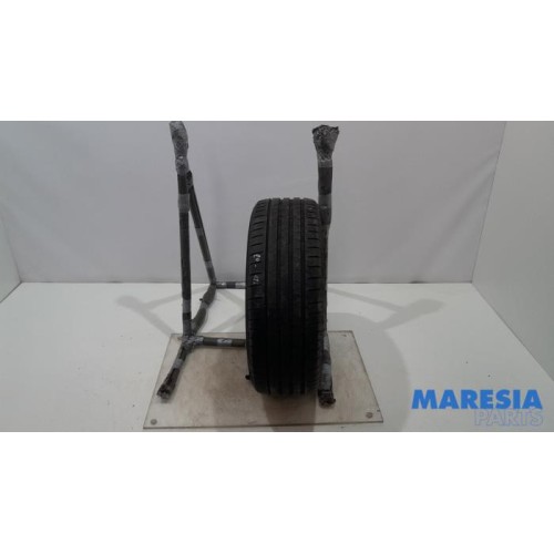 Peugeot - 307 - Tyre