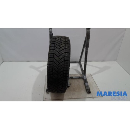 Peugeot - Expert - Tyre