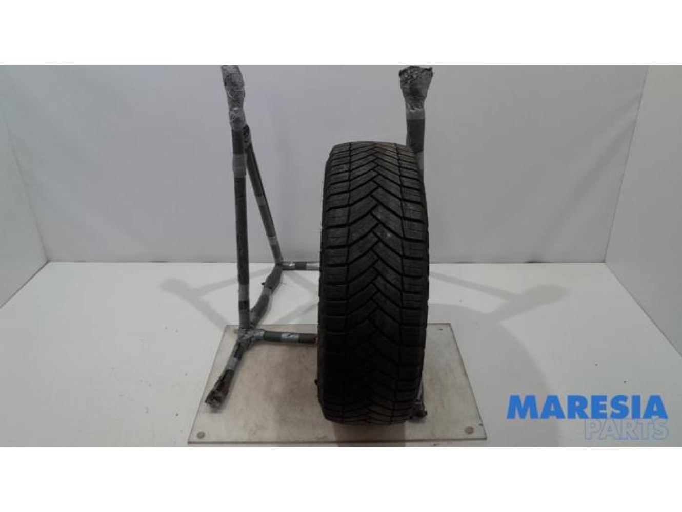 Peugeot - Expert - Tyre