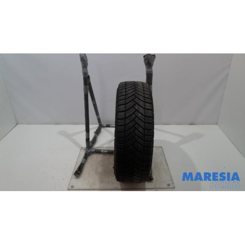 Peugeot - Expert - Tyre