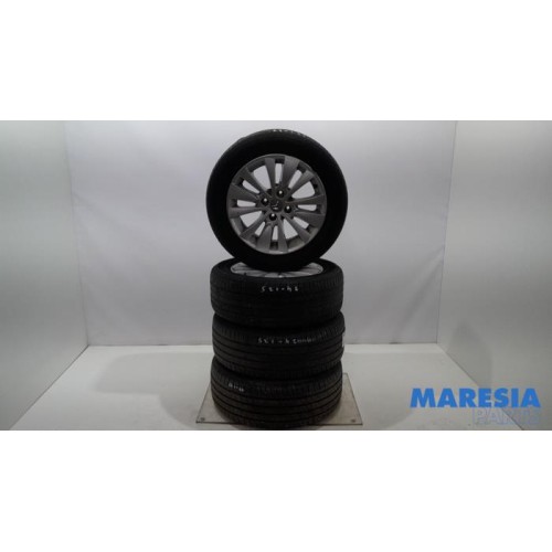 Citroen - C4 Grand Picasso - Sport rims set + tires