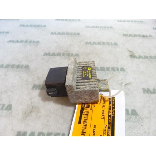 Renault - Laguna - Glow plug relay