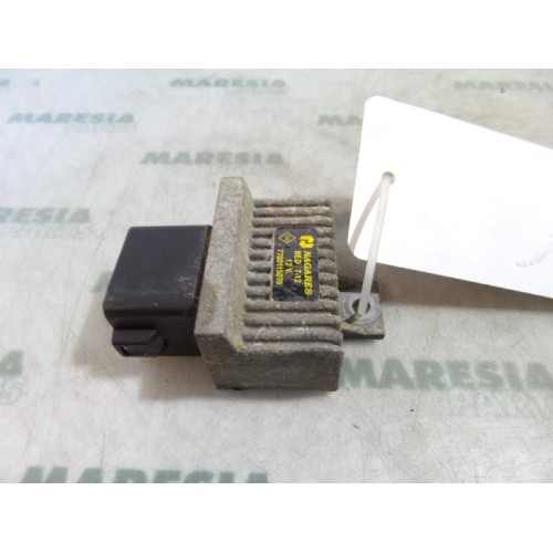 Renault - Laguna - Glow plug relay