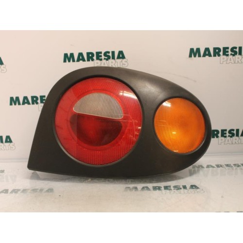 Renault - Megane - Taillight, right