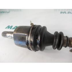 Renault - Megane - Aandrijfas links-voor