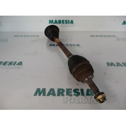 Renault - Megane - Aandrijfas links-voor