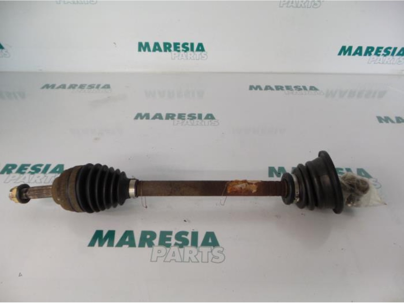 Renault - Megane - Aandrijfas links-voor