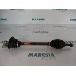 Renault - Megane - Aandrijfas links-voor