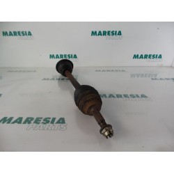Renault - Megane - Aandrijfas links-voor