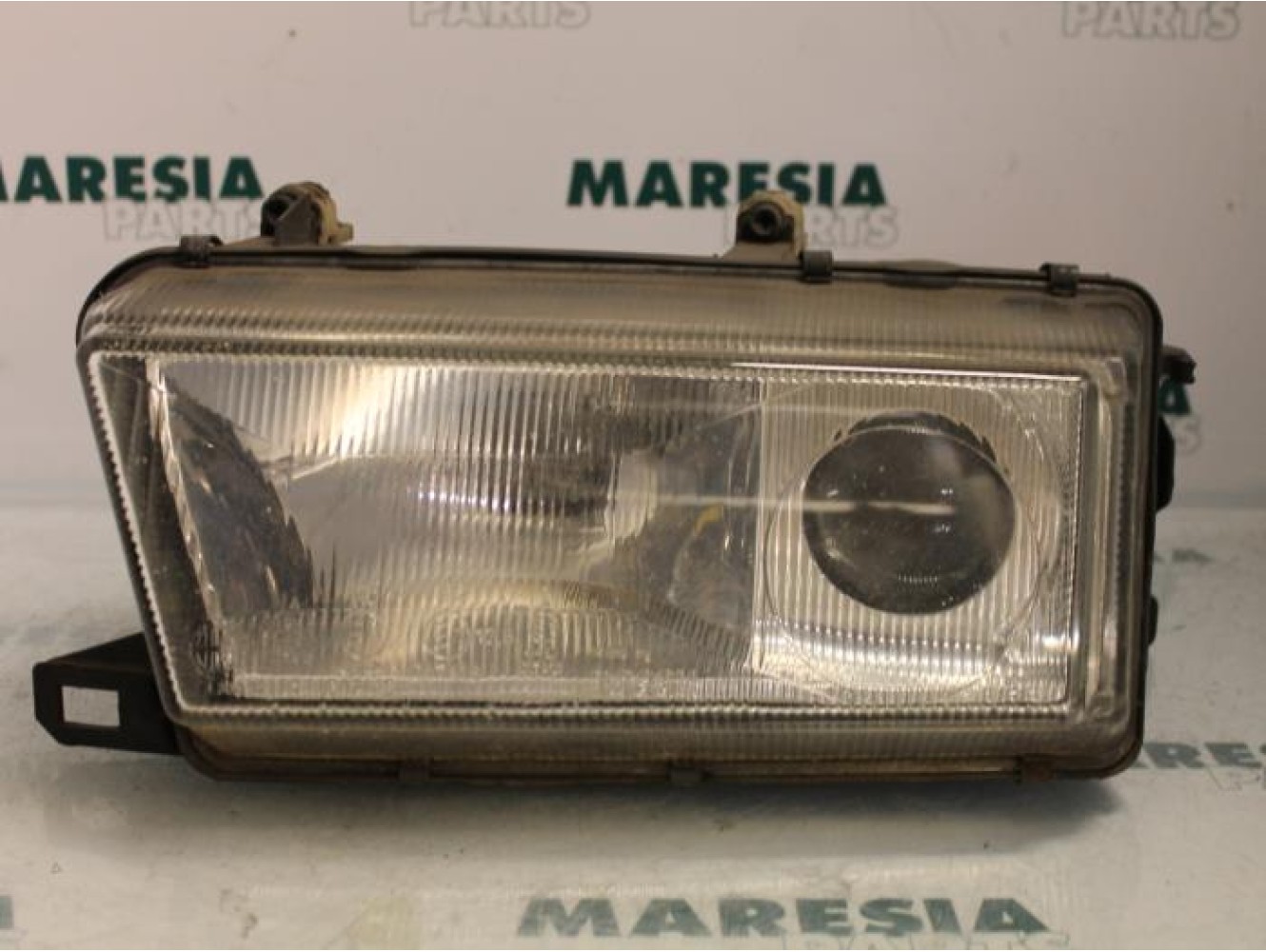 Alfa Romeo - 155 - Koplamp links