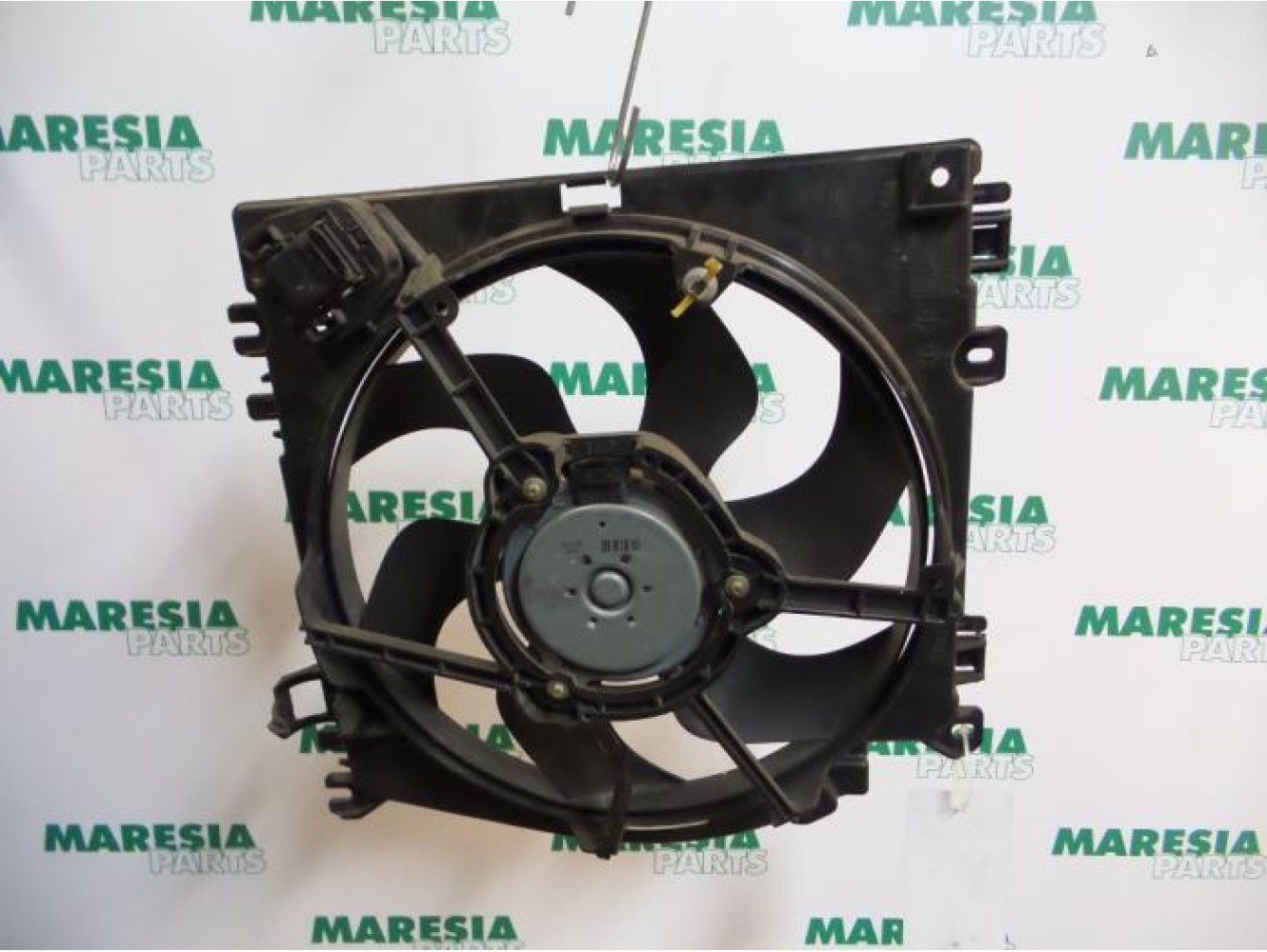 Renault - Modus - Fan motor