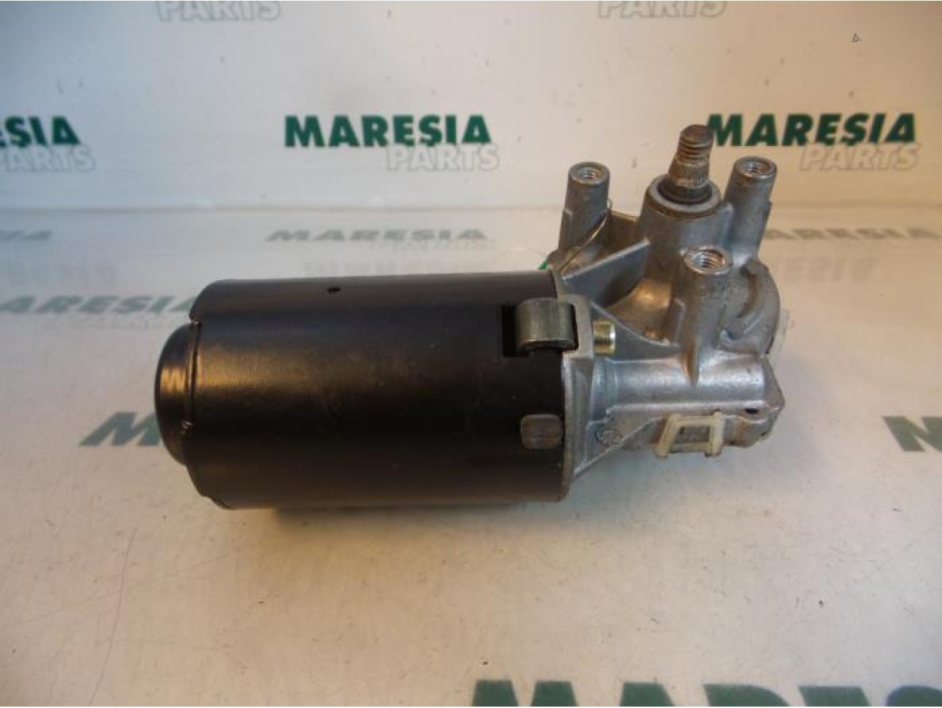 Alfa Romeo - 145/146 - Front wiper motor