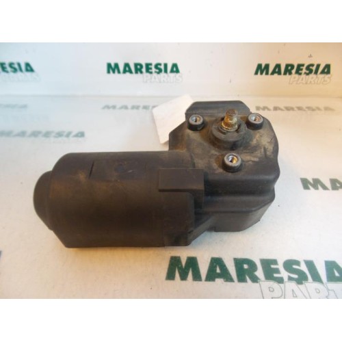 Alfa Romeo - 145/146 - Front wiper motor