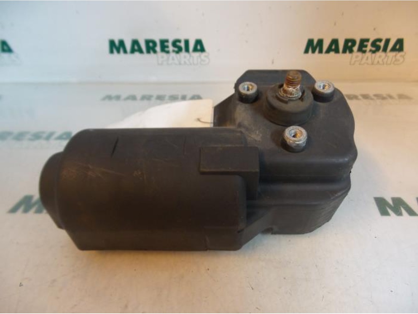 Alfa Romeo - 145/146 - Front wiper motor