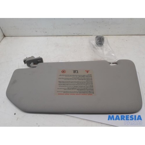 Renault - Scenic - Sun visor